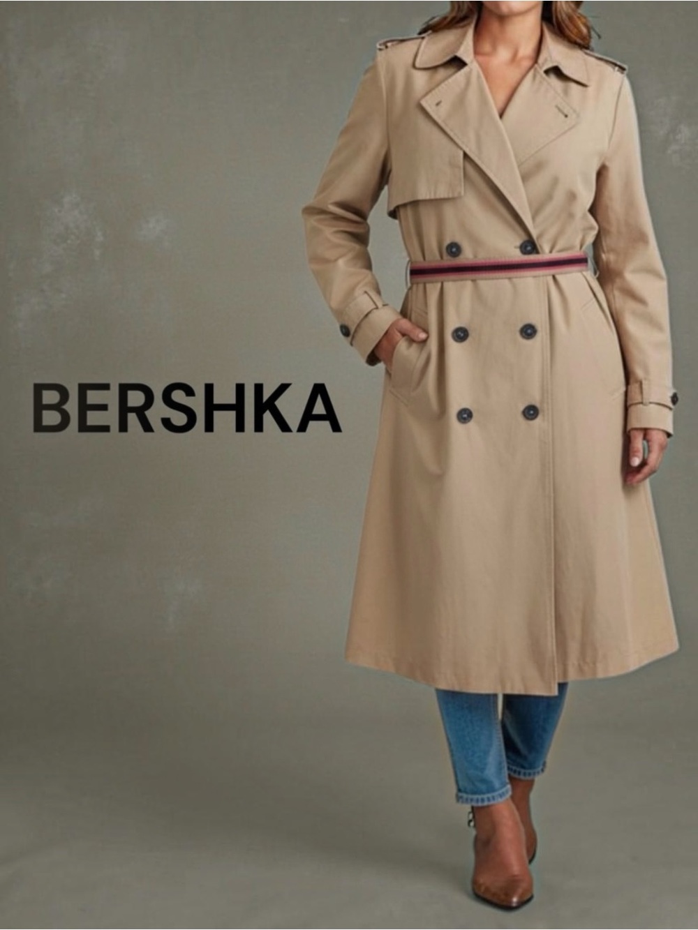 Bershka Classic Double-Breasted Lightweight Trench Coat with Belt Size M